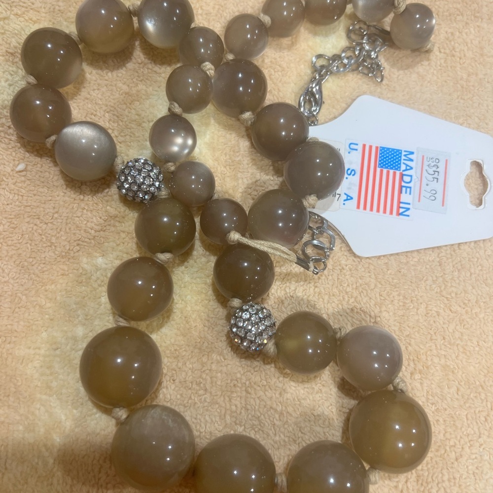 Elegant Brown Beaded Necklace